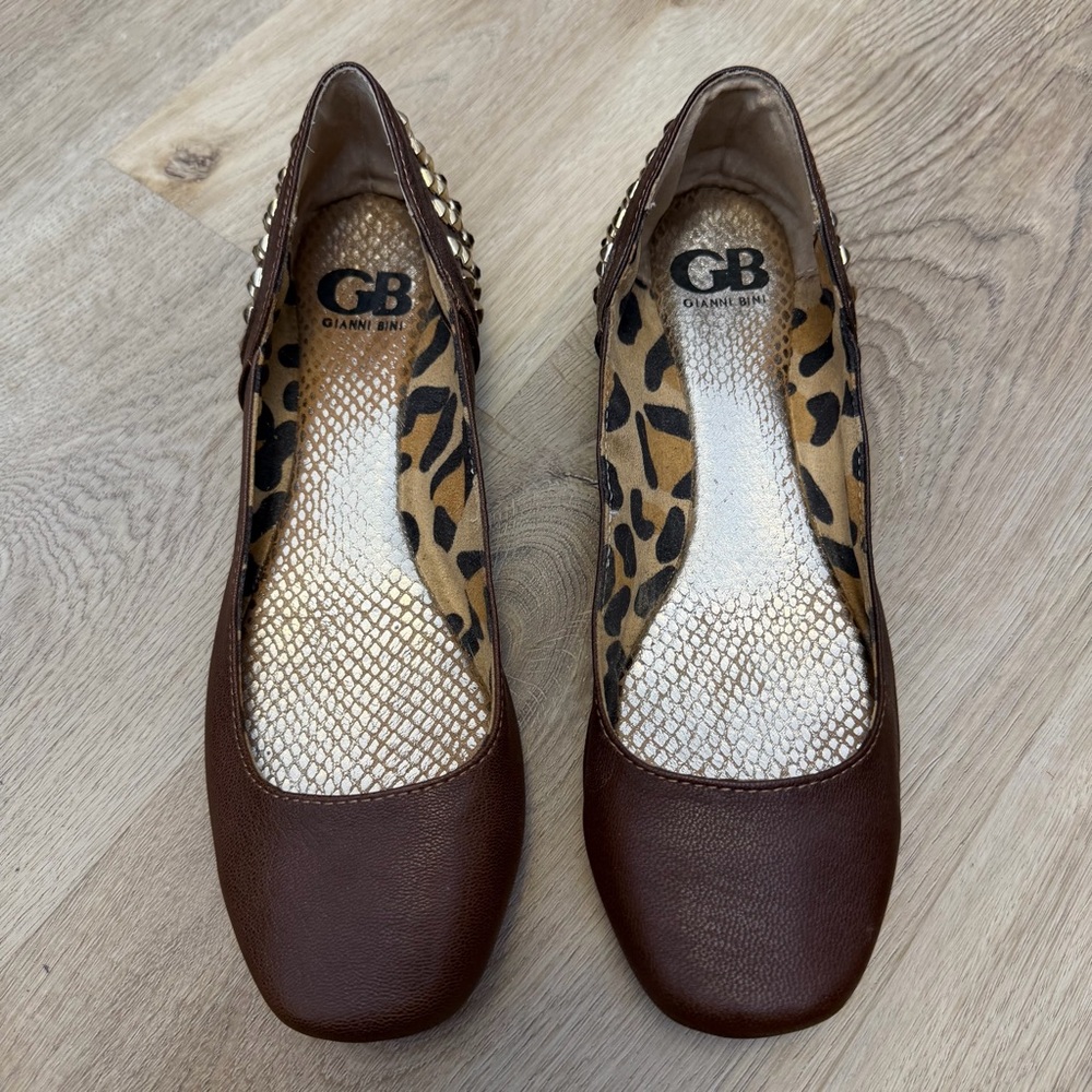 Gianni Bini Brown Studded Flats